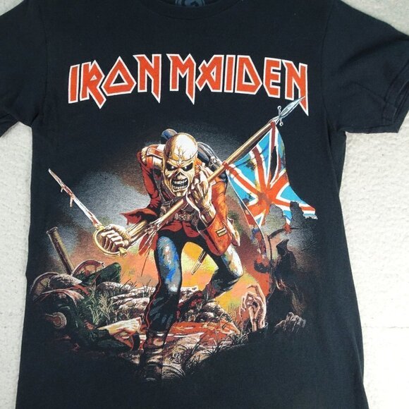Iron Maiden - The Trooper Black T-Shirt Small - Picture 3 of 4